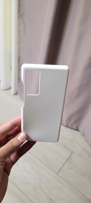 Fac huse printate 3d din tpu livrez in toata tara