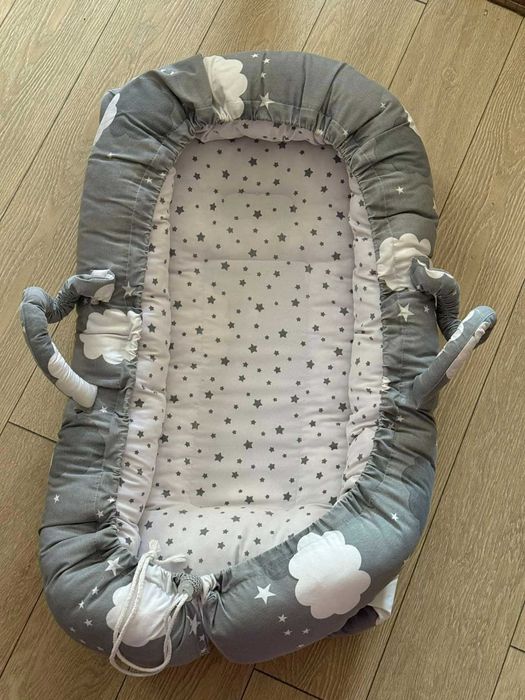 Ново антирефлуксно-колики гнездо и възглавница за бебе