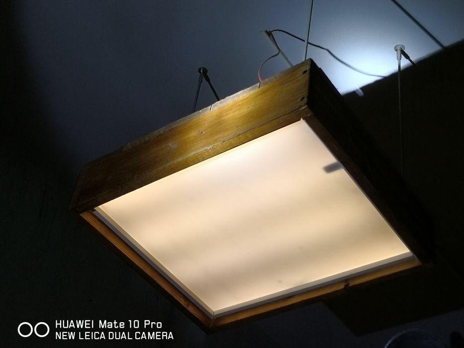 Осветително LED тяло