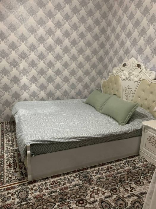 Срочно! Продажа. 4 ком, 4,6 сот. Достлик-1.