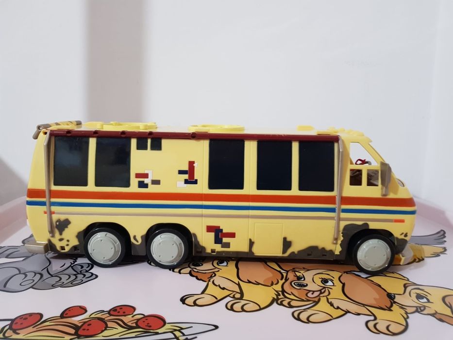 Masina Ben 10 originala, de colecție