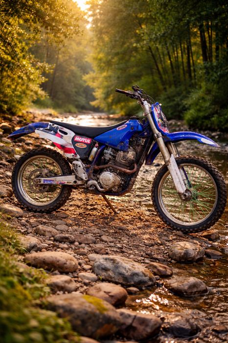 Yamaha yzf 250 cc schimb cu masina