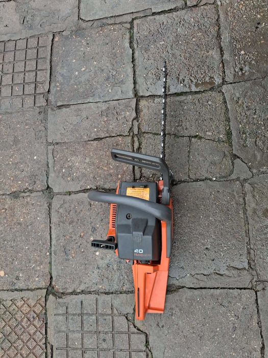 Моторен трион Хускварна 40