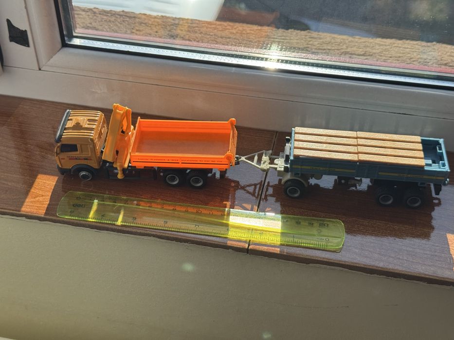 Machete metalice 1/32