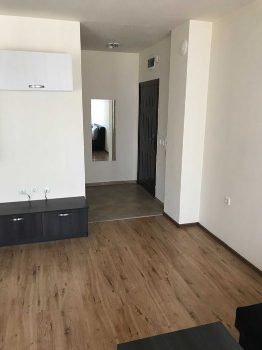 Дава се под наем Двустаен апартамент в Пловдив, Гагарин - 75 кв.м за 398.82 € - Снимка #8