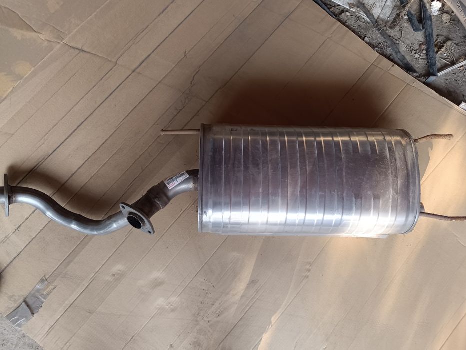 Глушитель Toyota Land Cruiser 100