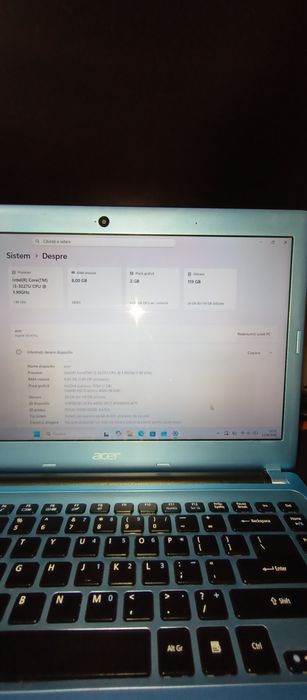 Laptop Acer i3, 8 GB RAM, ssd 120 gb