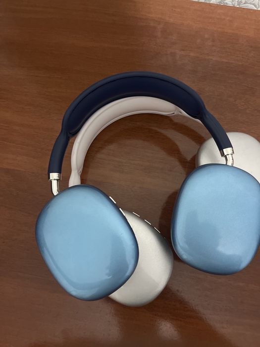 Наушники хедсет. P9, AKA (AirPods Max)