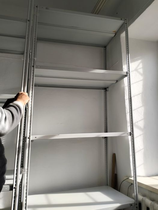 Продам металлически стеллажи