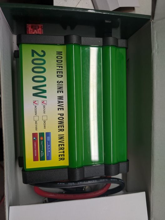 Продам инвертор 2000w 12v на 220v