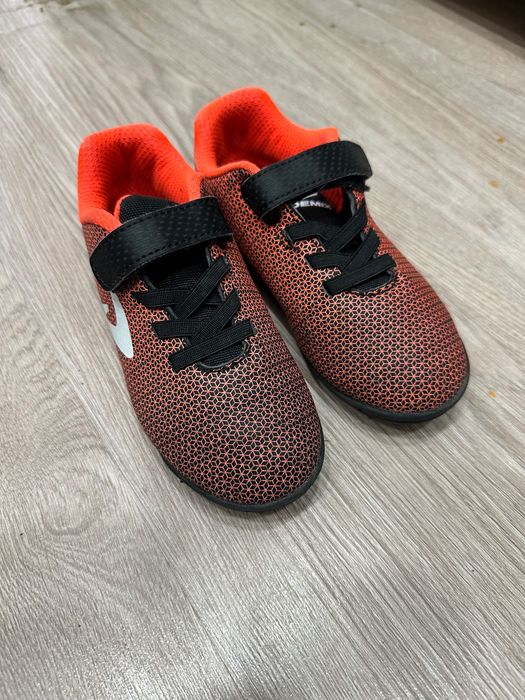 Бутсы футбольные для мальчика