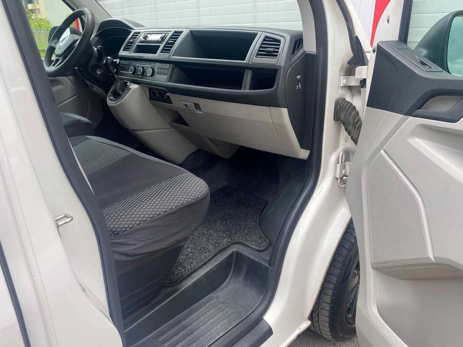 VW Transporter 2.0TDI