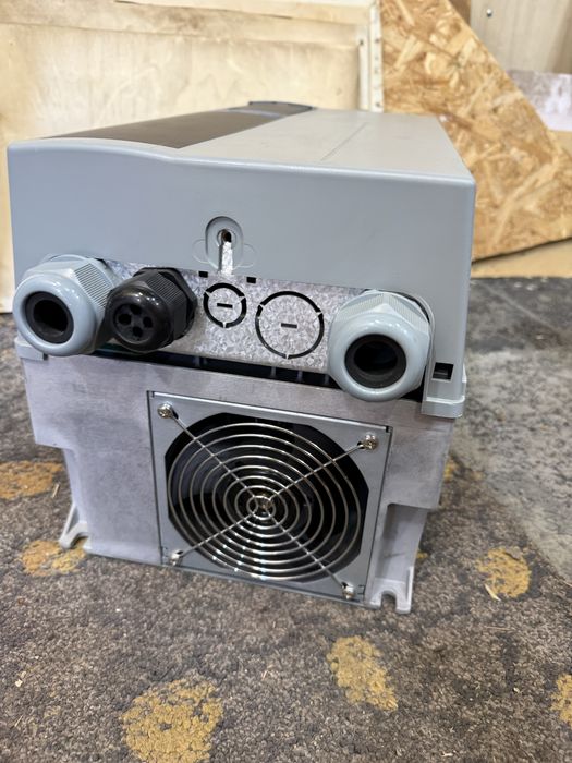 Преобразователь частоты Danfoss частотник