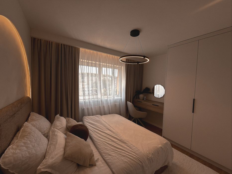 Apartament decomandat cu 2 camere