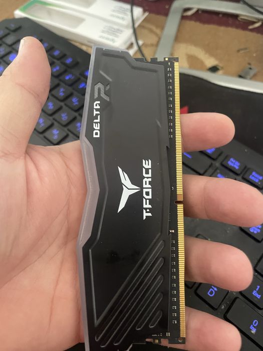 ОЗУ 8gb 2666 идеальном состоянии