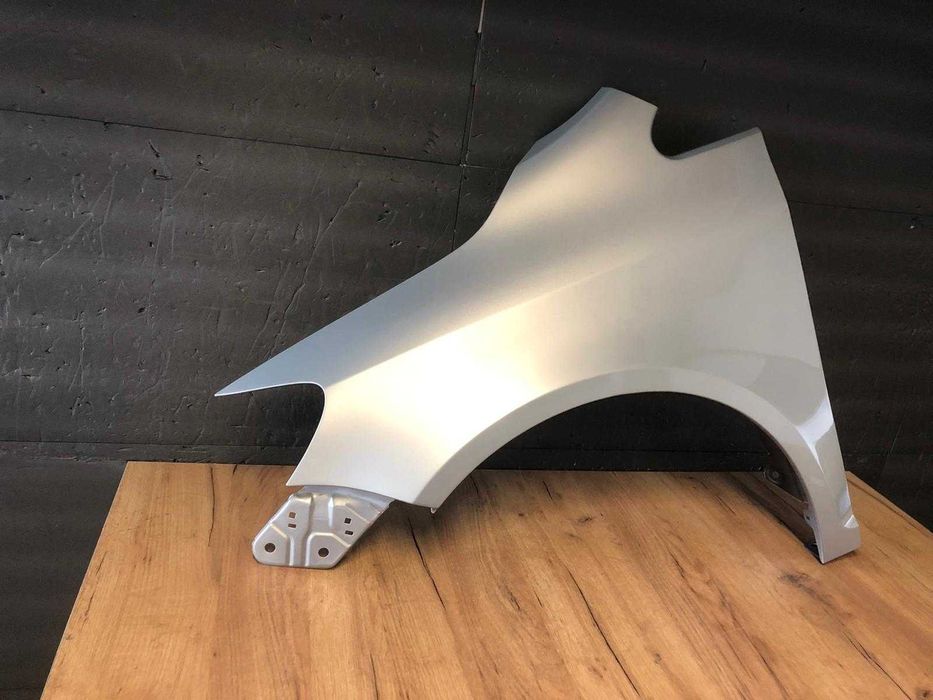 Aripa Fata Stanga VW Golf 5/V Plus 2005-2009 (LR7L (Auriu))