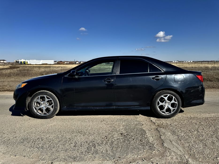 Продам Camry v50 se 2013 года