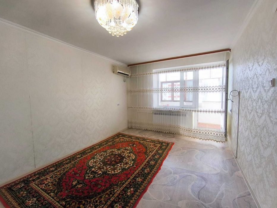 Продам 2 ком , в 12 мкр