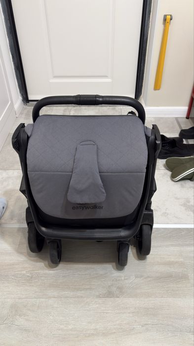 Коляска прогулочная Easywalker