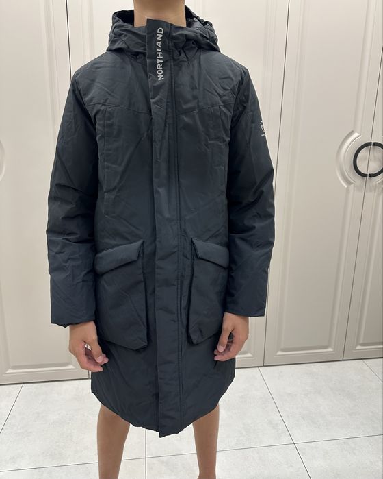 Продам зимний пуховик на мальчика