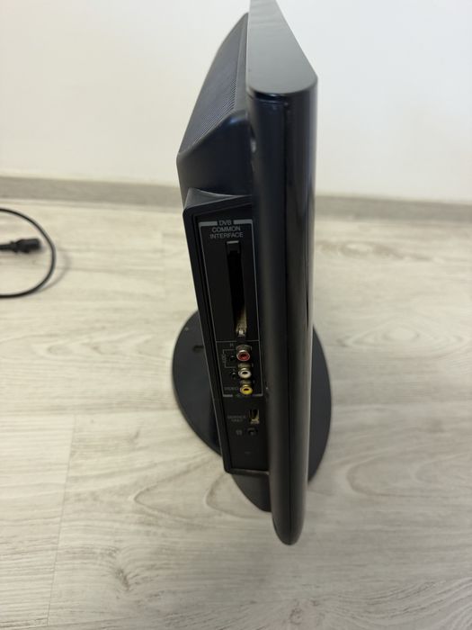 TV Toshiba 19AV615DG