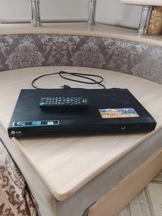 Видеоплеер LG...