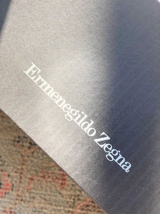 BURBERRY, Ermenegildo Zegna, Bikkembergs