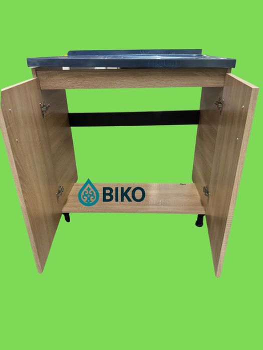 Кухонная мойка с тумбой 60*80