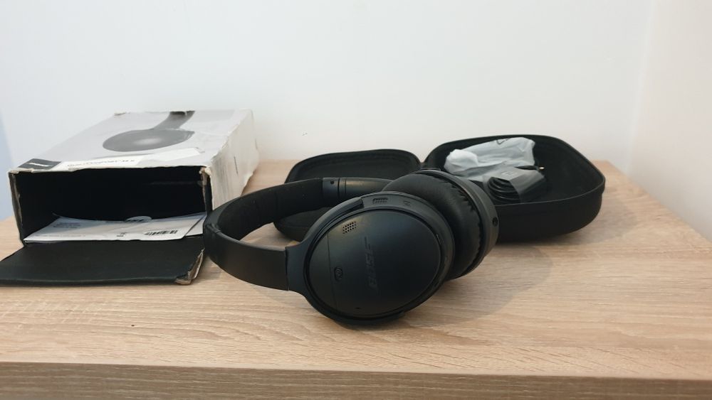 Casti audio bluetooth Bose Quietcomfort 35 II