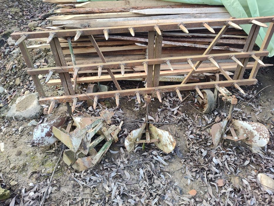 Greblă după tractor