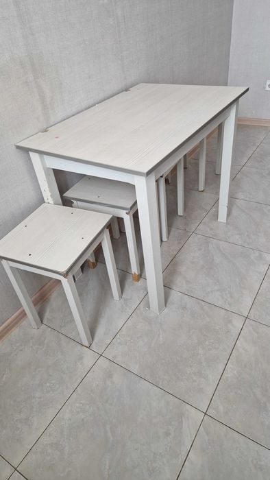 Мебель, стол кухонный со стульями