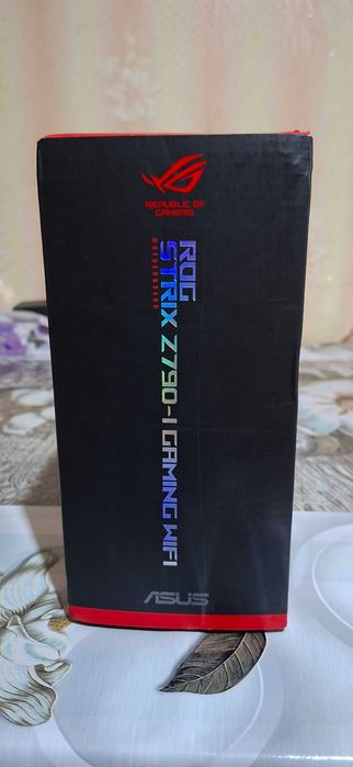 Материнская плата Rog Strix Z790-I Gaming WI-FI (б/у)
