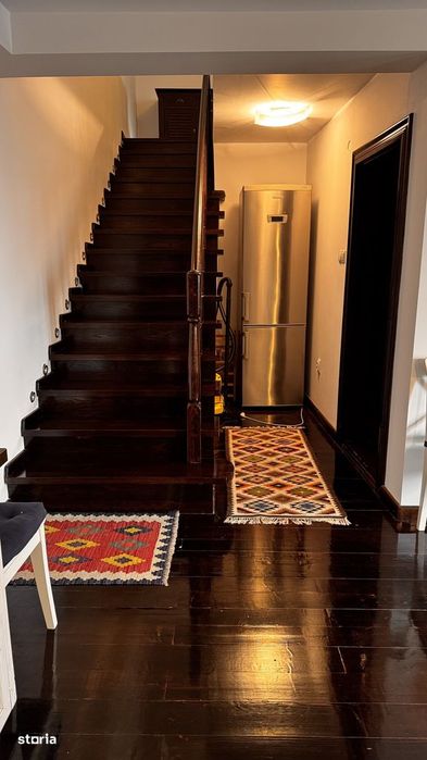 Proprietar-Apt 3 camere de exceptie in Centrul Istoric Str. Pielarilor