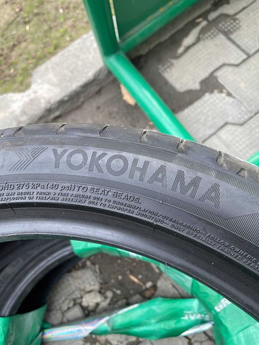 YOKOHAMA  245/45R20