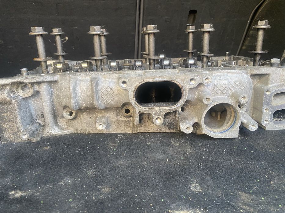 Разп валове цилиндрова глава Ford Transit Custom 2.0L EcoBlue