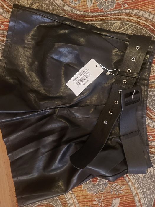 Продам шорты из экокожи