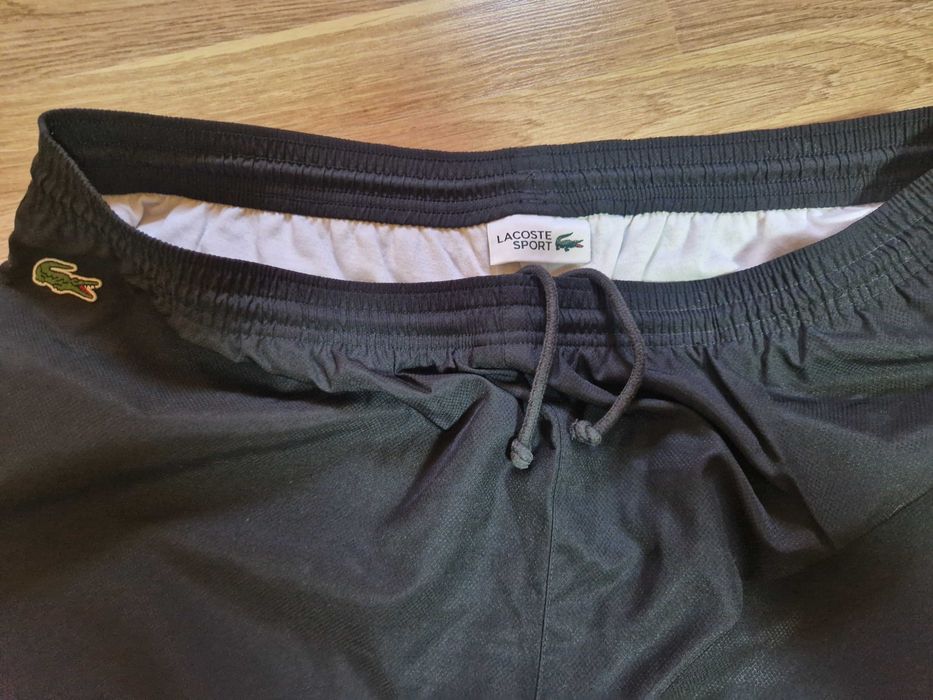 Lacoste pantaloni