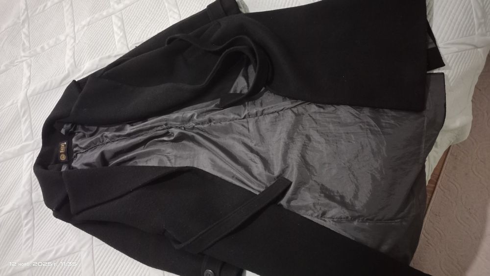 Продам тренч, пальто 2000тг