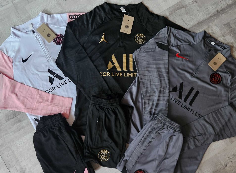 *OFERTA* Compleu PSG diferite culori