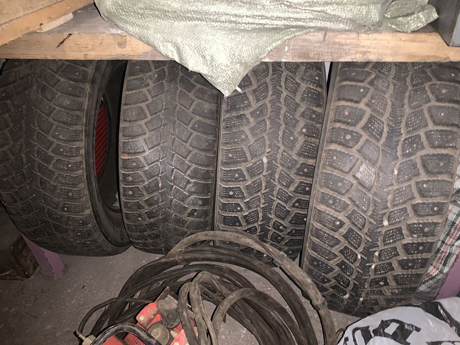 Зимняя резина 17, 235/70