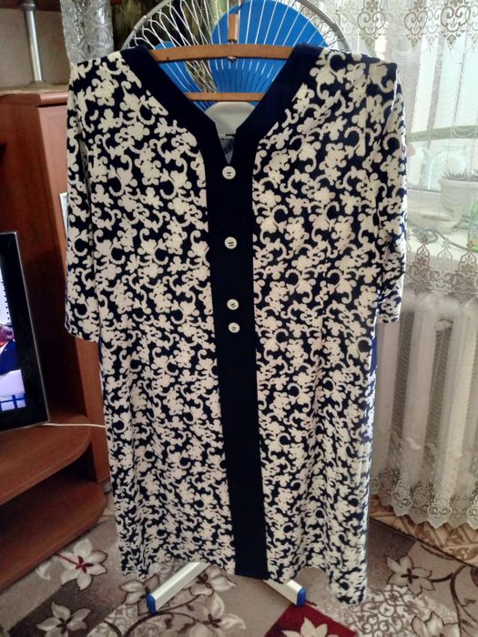 Продам женское платье