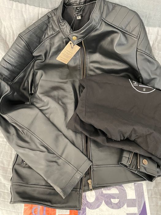 Geaca de Piele Noua Cu Eticheta masura  M