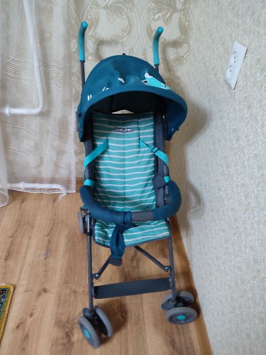 Коляску детскую срочно