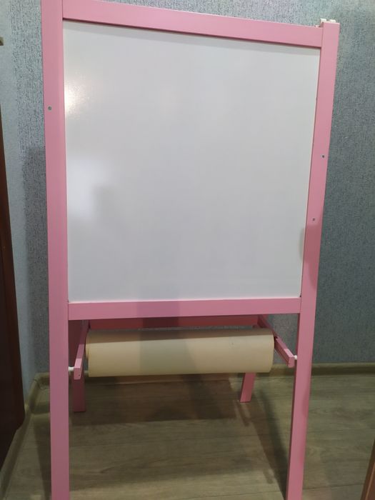 Мольберт розовый Икеа Мола