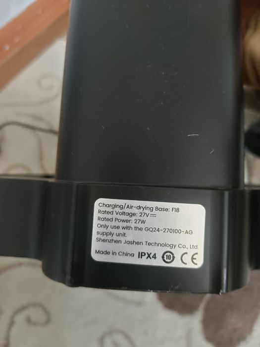 Продам новый моющий пылесос MU 27V
