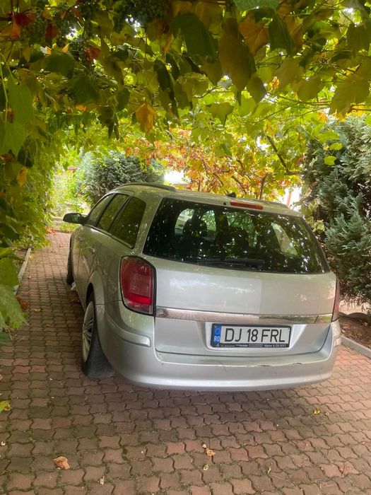 Opel Astra H 1.9 CDTi