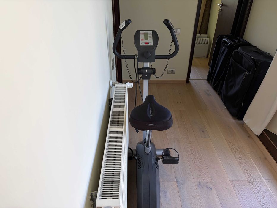 Bicicleta fitness cu 10 nivele dificultate (Stare functionala, doar ecranul nu merge) - 300 RON