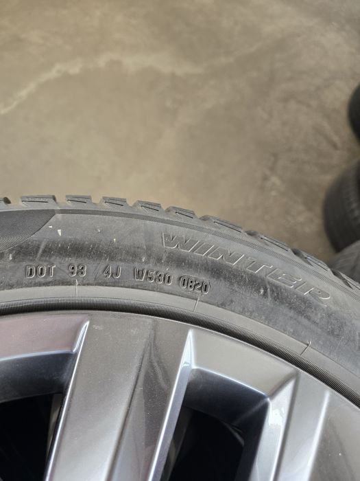 4 Броя 245/45/18 Pirelli 7mm