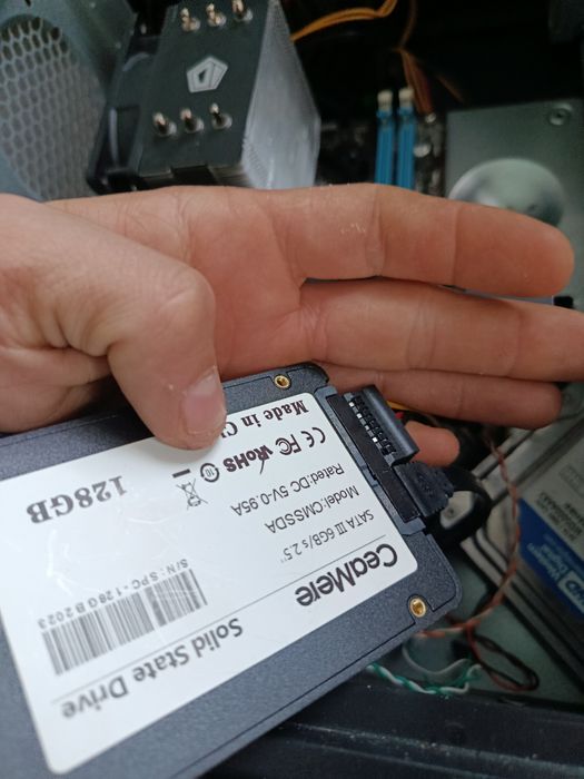 Продам ПК по запчастям