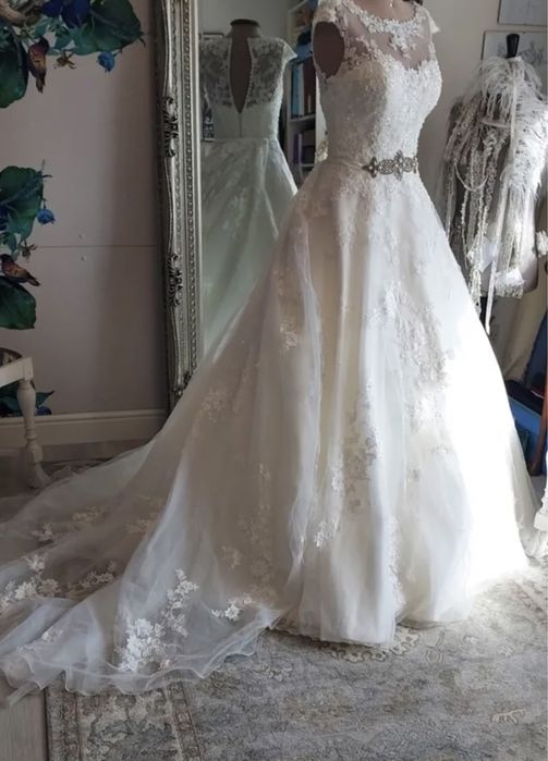 Rochie mireasa Ronald Joyce marimea M